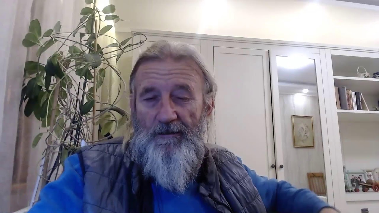 Цитат от Учителя: "Човек не създава мислите. Той само ги възприема и ...