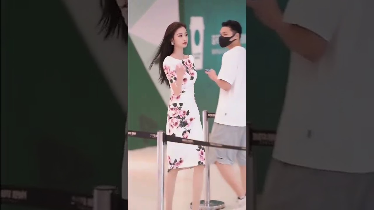Beautiful girl | Mejores Street Fashion Tiktok | Douyin | Thời trang gái xinh đường phố #Shorts | Bao quát những thông tin nói về cô gái thời trang chuẩn nhất