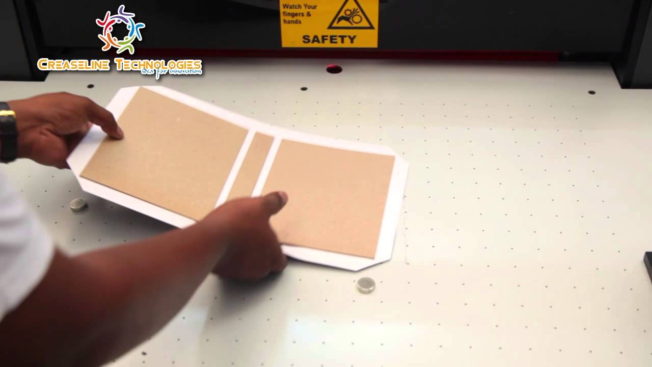 CASE MAKER 2 FOLD WITH AUTOMATIC BOARD FIXING