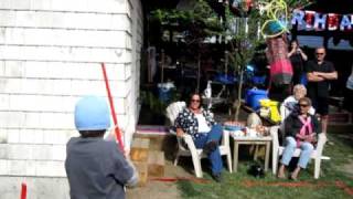 Pinata [Simon's Birthday Party 20090620] part 3