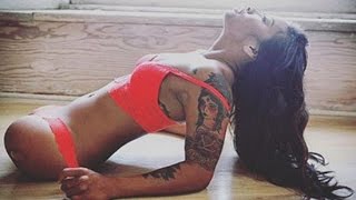 Model Born Without Legs Is Teaching Us About Confidence