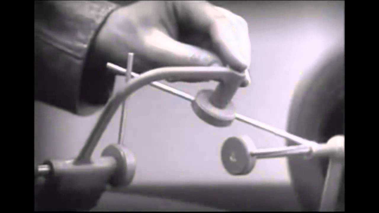 Принцип работы дифференциала*)