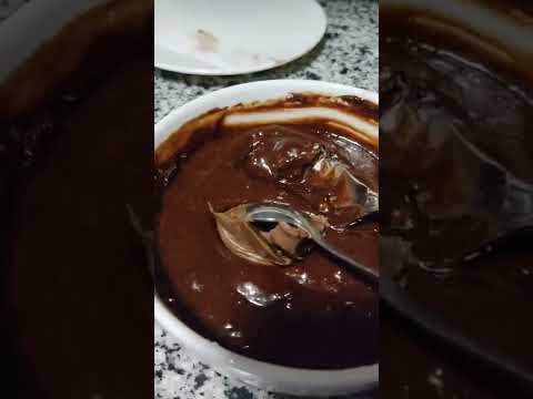 طاجن شوكلت كيك بالآيس كريم عشان الويك آند