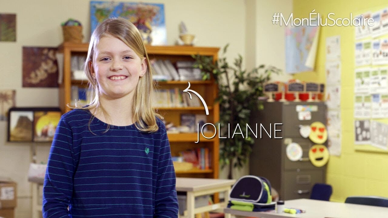 Jolianne n’entend pas : voyez comment elle réussit bien à l’école régulière