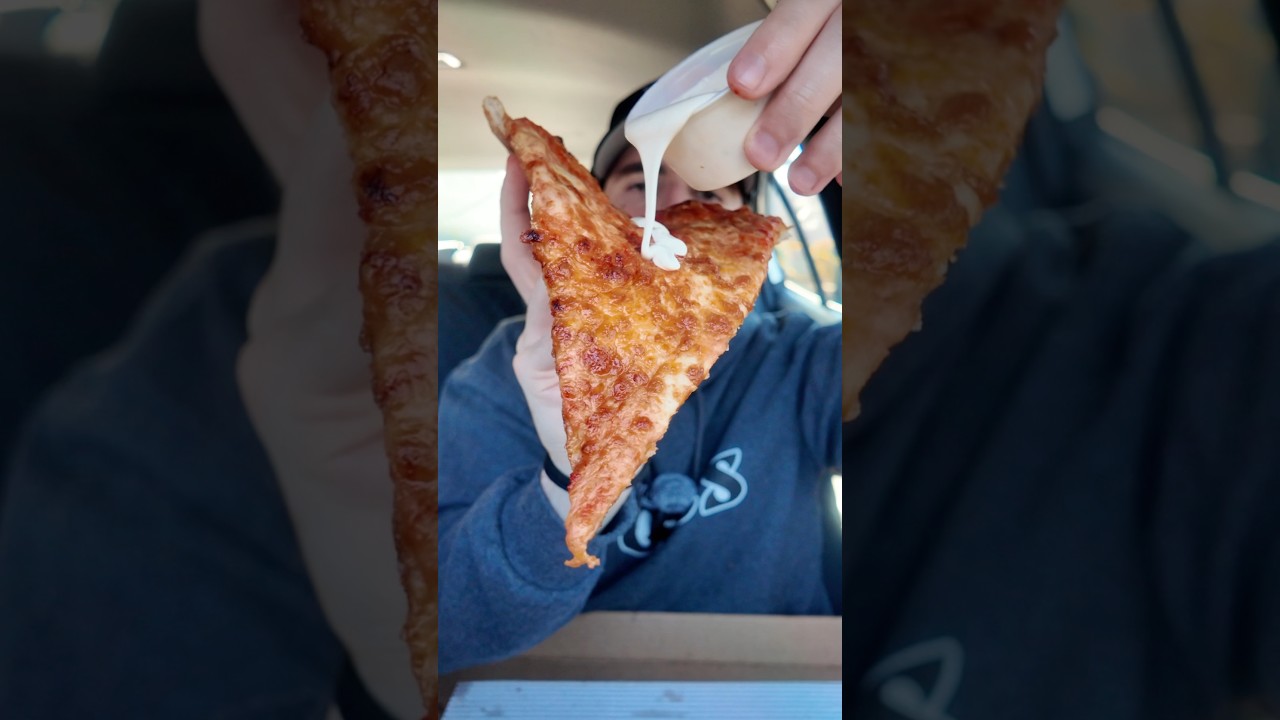 My FAVORITE NY-style pizza in the Charlotte area! Empire Pizza 🍕 