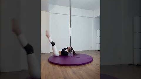 5 Levels of Shoulder Rolls - Pole Dance Tutorial