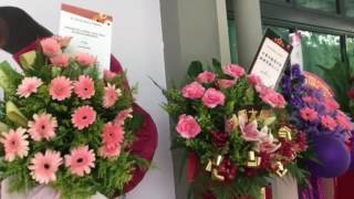 Elevate's Grand Opening - Gorgeous Flowers