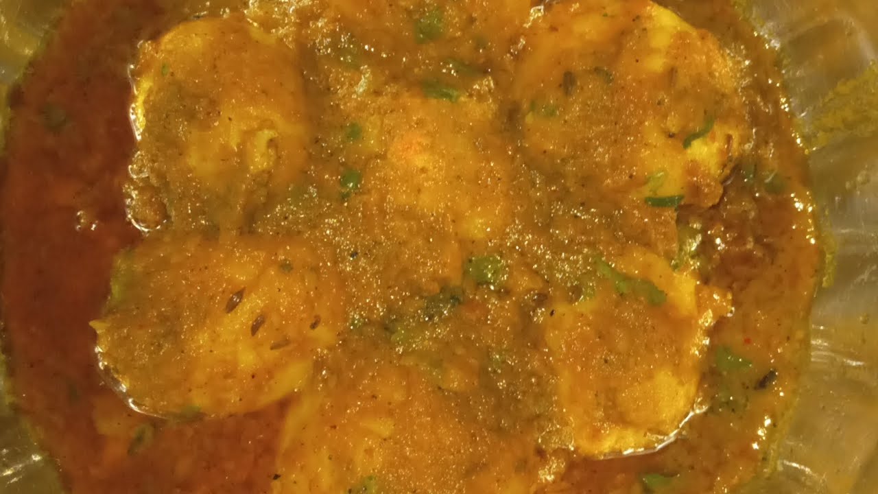 ढाबा स्टाइल में दम आलू की रेसिपी please #like #comment @share and #subscribe 