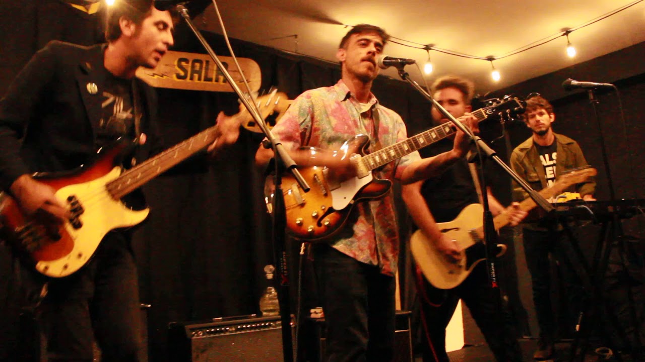 Los Vigilantes - Un Dia Nada Mas