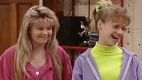 Stephanie Tanner calls Kimmy Gibbler a whore