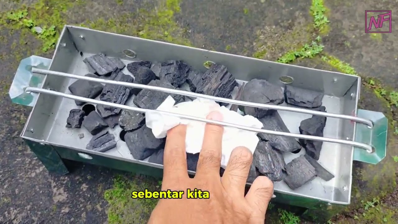 Cara cepat bikin api arang buat bakar sate