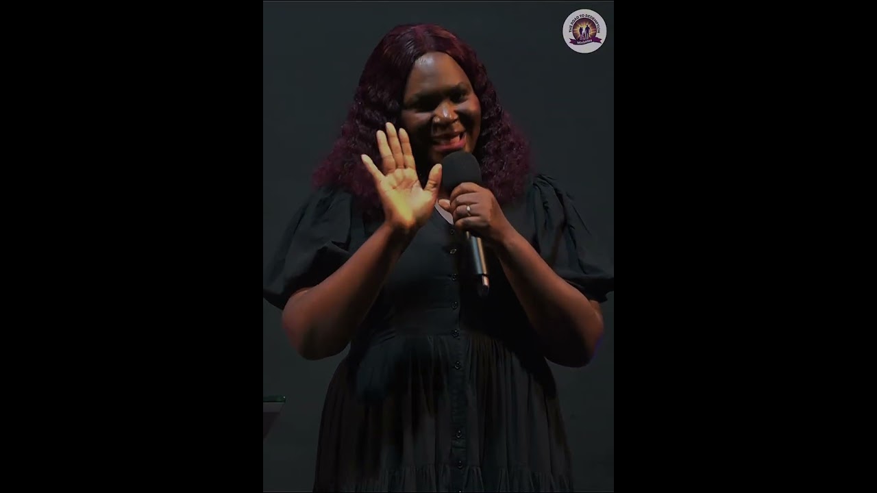 Я та самая звезда из фильма, который никогда не умирает😃.