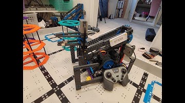 VEX IQ 97300J Rise Above 2020-2021 Robot Match 306 Points Field Max Out Concept