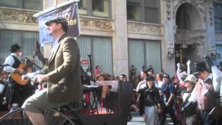 DragonCon 2010 Parade (9/4/10)
