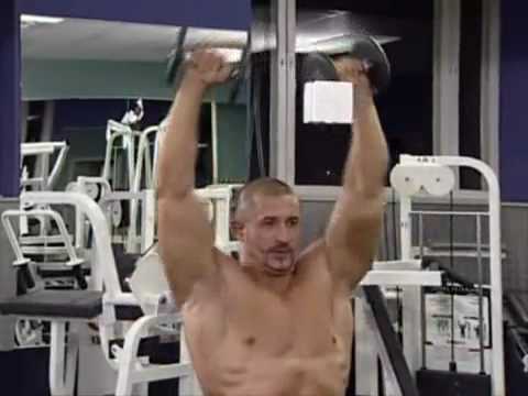 Жим гантелей сидя