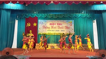 Múa hào khí Việt Nam. Nhóm múa 2d Trường tiểu học Phan Ngọc Hiển Cà Mau