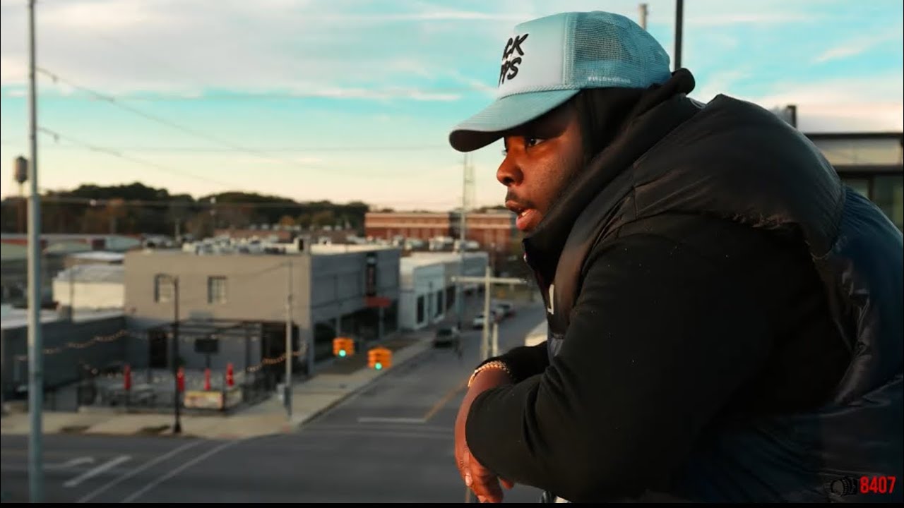 Money Mon “Switch Da Flow” (official music video) 🎥: @AllDay8407 - YouTube
