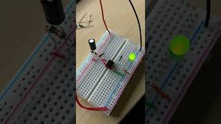 NE555 Timer - Astable Mode