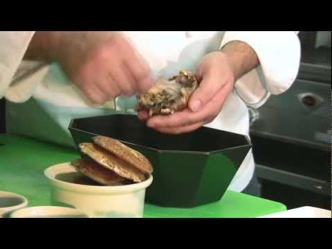 UIHC Healthful Recipes: Grilled Portobello Mushrooms
