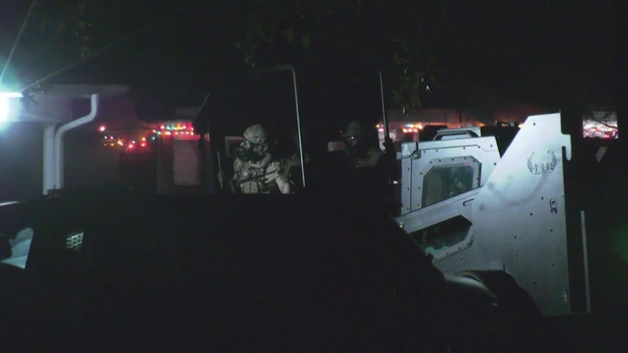 Suspect barricaded in home arrested after trying to ambush SWAT ...