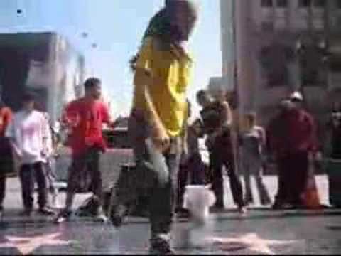 Street show in Hollywood