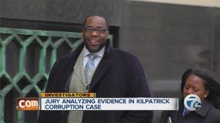 Jury examines evidence in Kilpatrick corruption case
