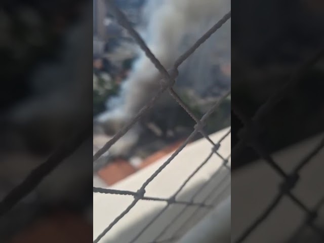 INCÊNDIO EM EDIFÍCIO DE SANTO ANDRÉ MOBILIZA SEIS VIATURAS DO CORPO DE BOMBEIROS