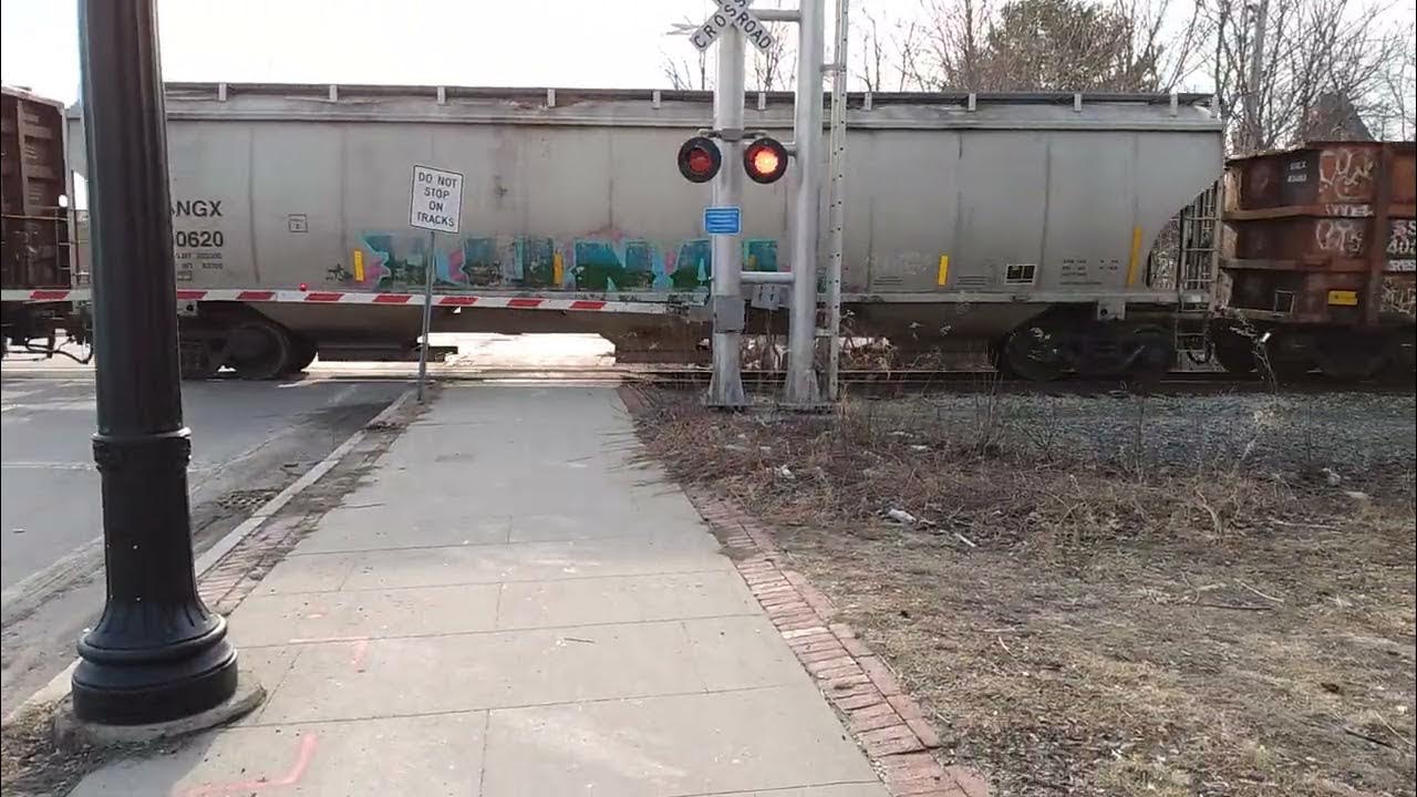 Train Manchester NH 350 pmish 3/11/2022 YouTube