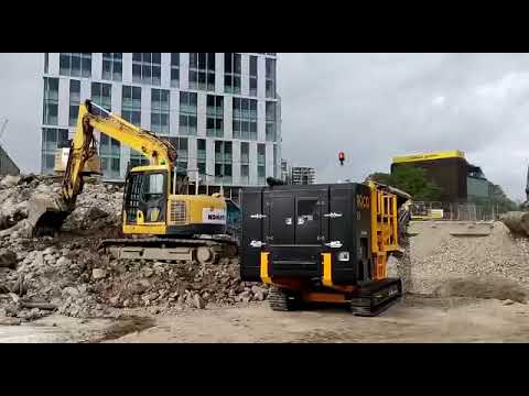 R9R Jaw Crusher Working on Concrete with Rebar