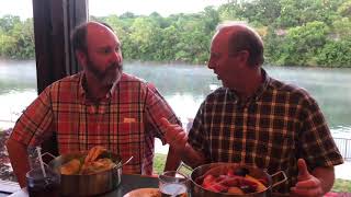 Food Review/Rating Joe’s Crab Shack in Branson, Missouri. Best place to eat. Steamer pots, mushrooms