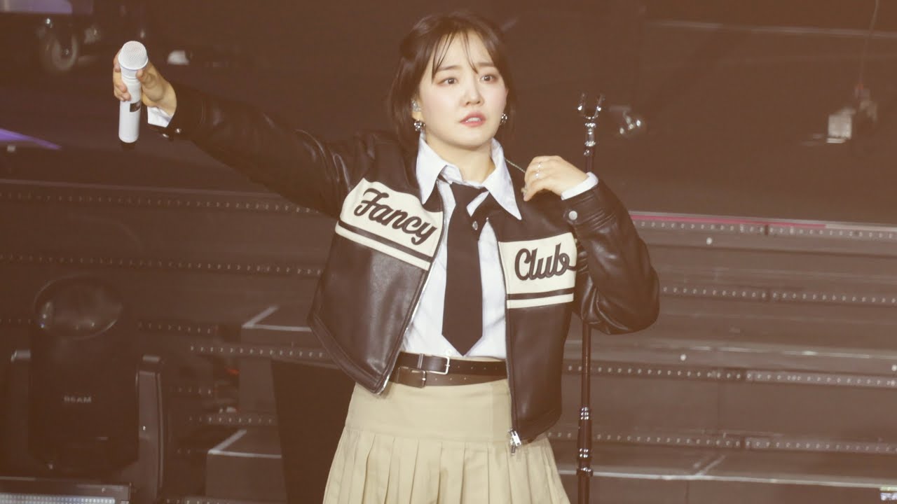 4K 221202 윤하 YOUNHA 연말 콘서트 c/2022YH FULLCAM Fancam By. TaeJeong