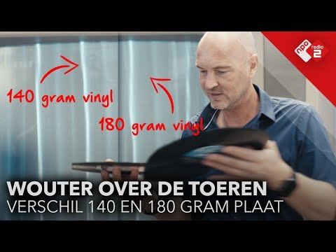 Video: Wat is het verschil tussen een ledikant en een peutermatras?