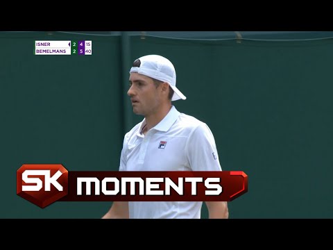 Video: Video Mladići Kako Udaraju Tinejdžera Ukrali Su Tenis