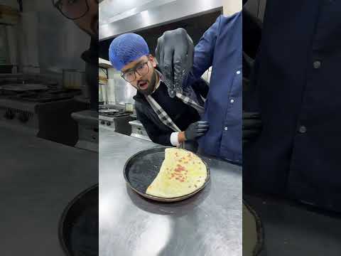 فيديو Reaction cooking on its peak