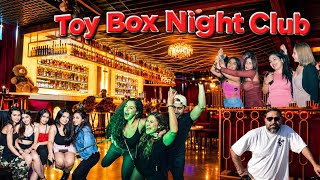 Sector 29 Gurugram Pubs || Toy Box Night Club In Sector 29 Gurgaon || Gurgaon Night Life screenshot 4