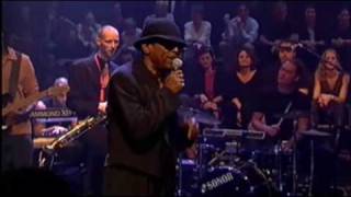 Leon Ware - Sumthin' Sumthin' (Live in Amsterdam, 2001) chords