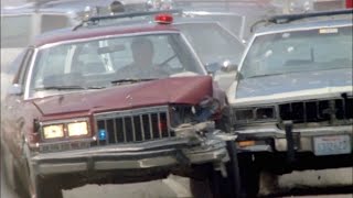 One of The Best Car Chases in Movie History Resimi