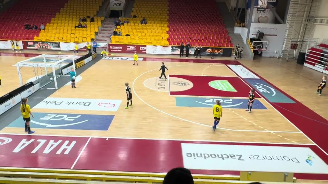 Puchar Prezesa Krajowej Grupy Spożywczej SA Football Arena Szczecin - BSS  :(5-1)