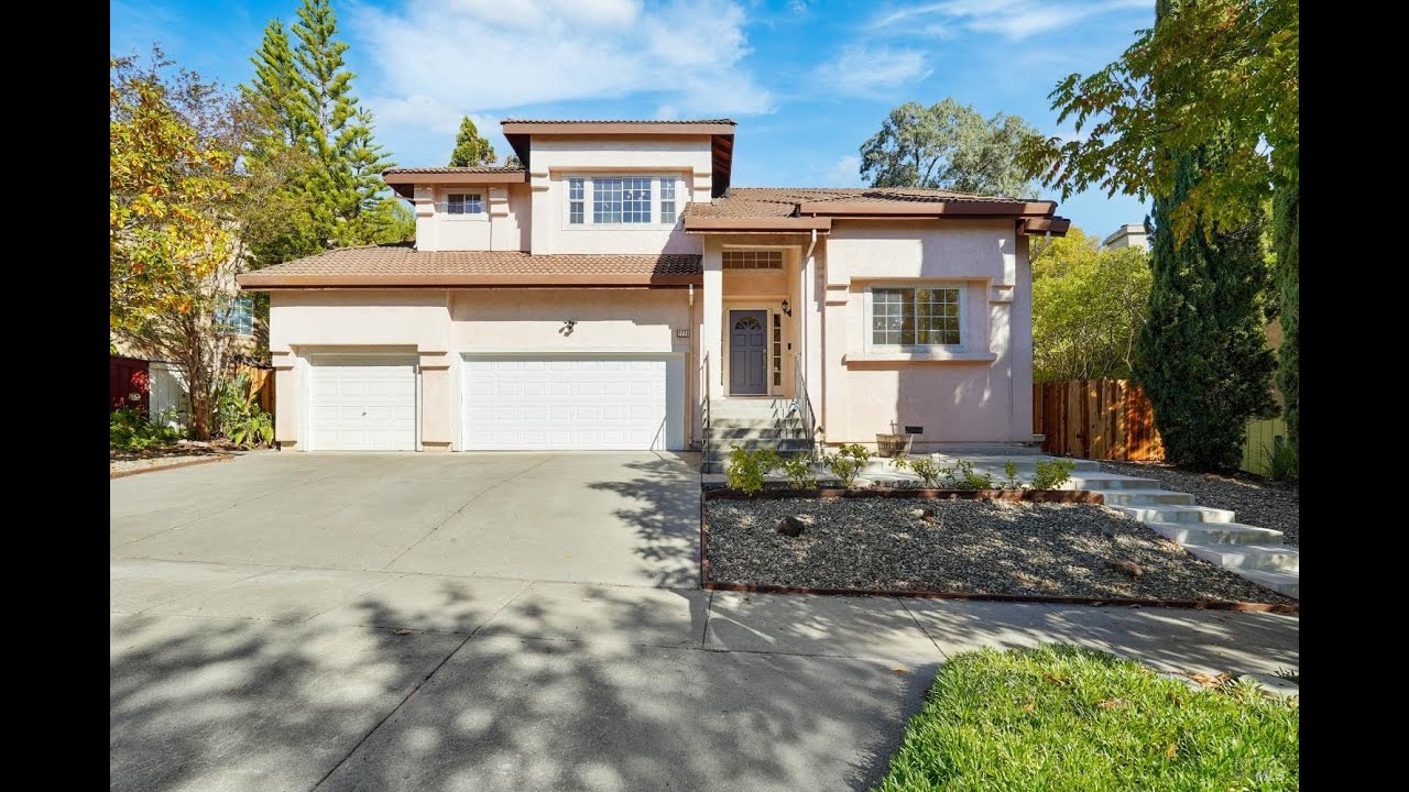 New Residential listing for sale found at 2220 Fox Glen Dr, Fairfield, CA 94534