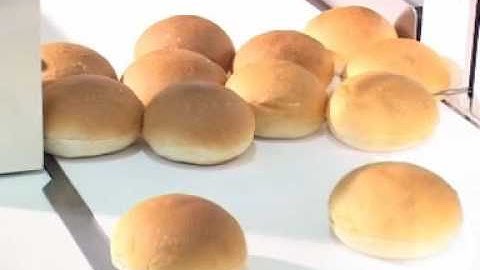 horizontal bread/bun/cake slicer