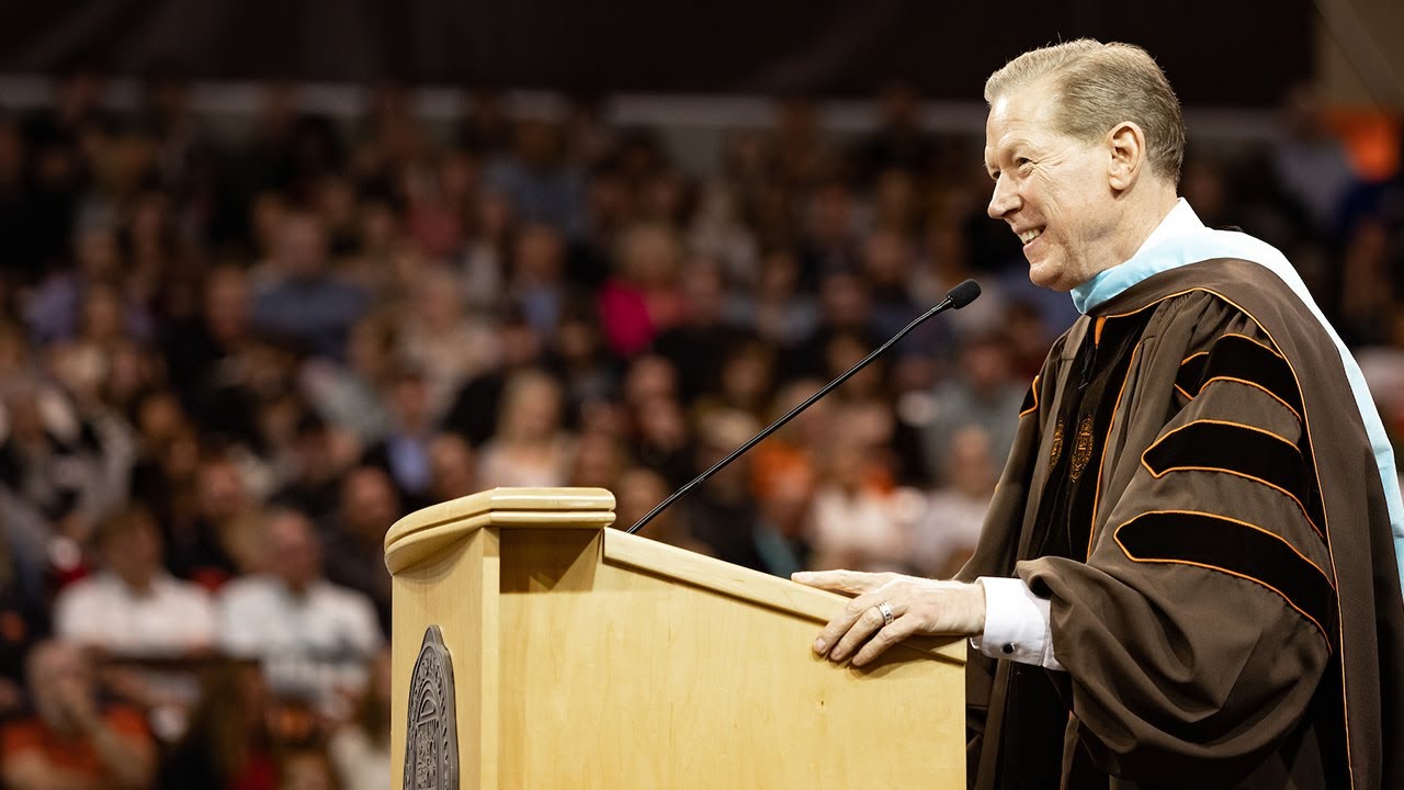 MLB great Orel Hershiser returns to BGSU for honorary ... - YouTube