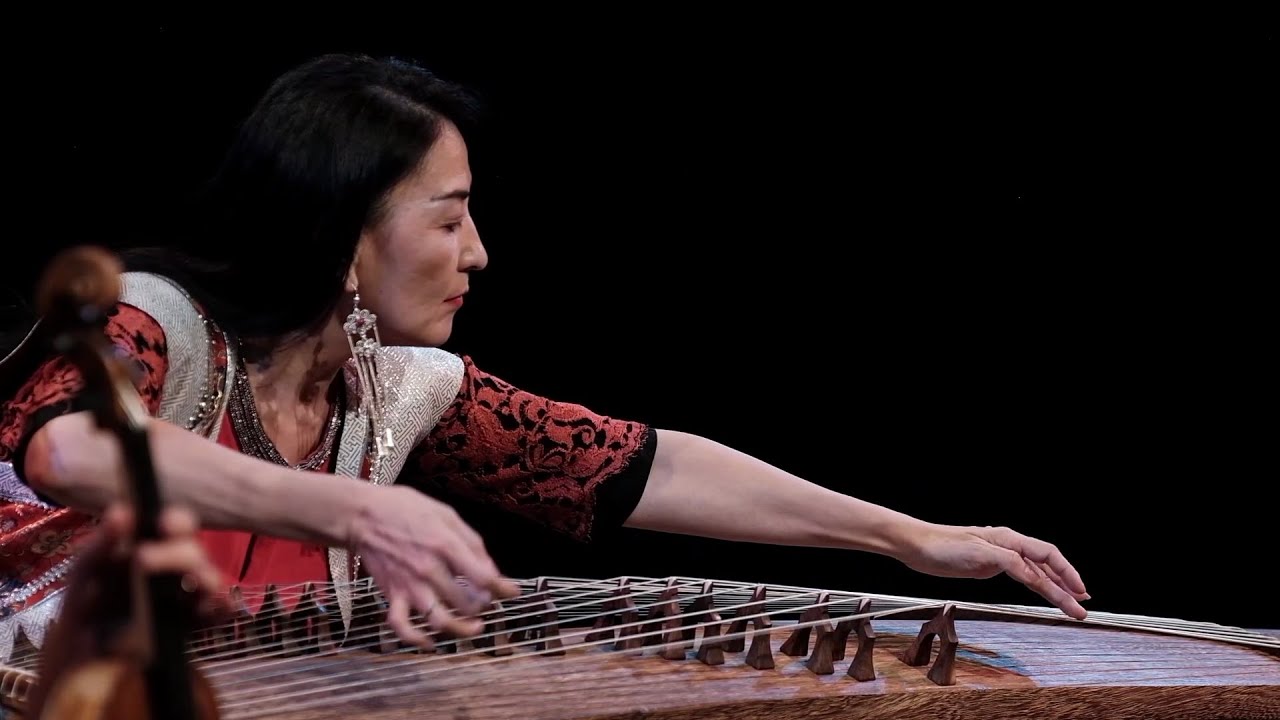 Perismon - Khoyor nutgiin erkh (traditionell mongolisch) & Queen Mandukhai (N. Jantsannorov)