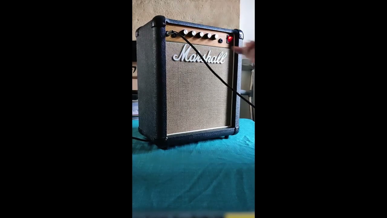 Marshall Lead 12 5005 1986