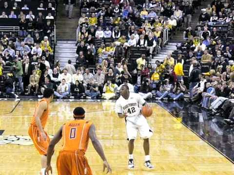 Virginia Tech Versus Wake Forest Basketball