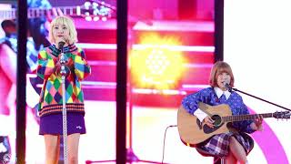 Download Lagu [4K] 볼빨간 사춘기 - 초콜릿 직캠 By. Jinoo 171028 ONE-DAY SAUDI TRIP