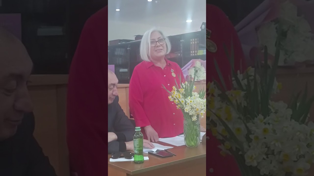 Lilparın qəzəl dünyası