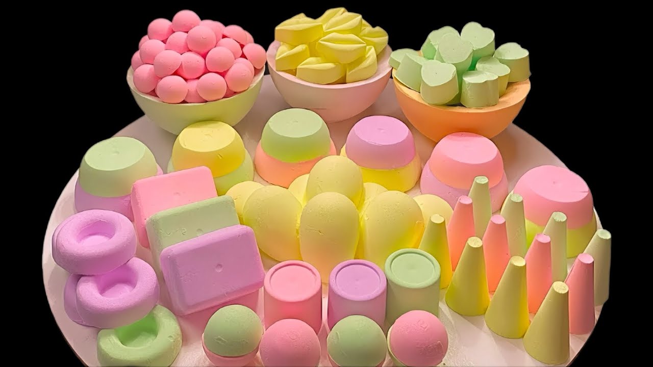bright colors🍡🍭 |  The sound of crushing  baking soda | #ASMR