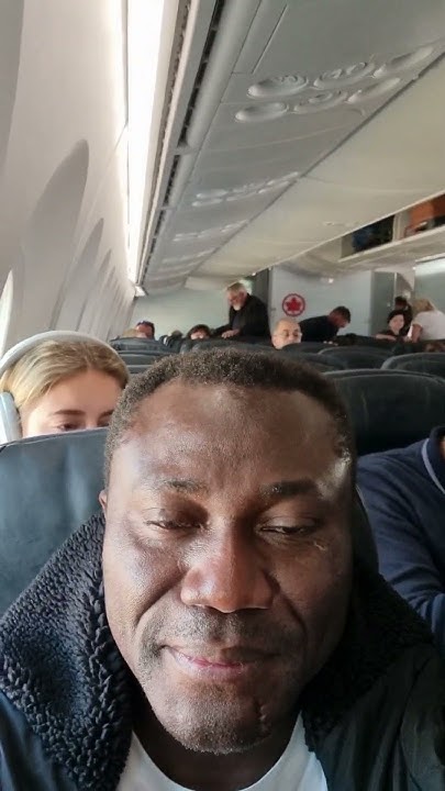john-nze-bertram-tv-onboard-air-canada-from-brisbane-australia-to
