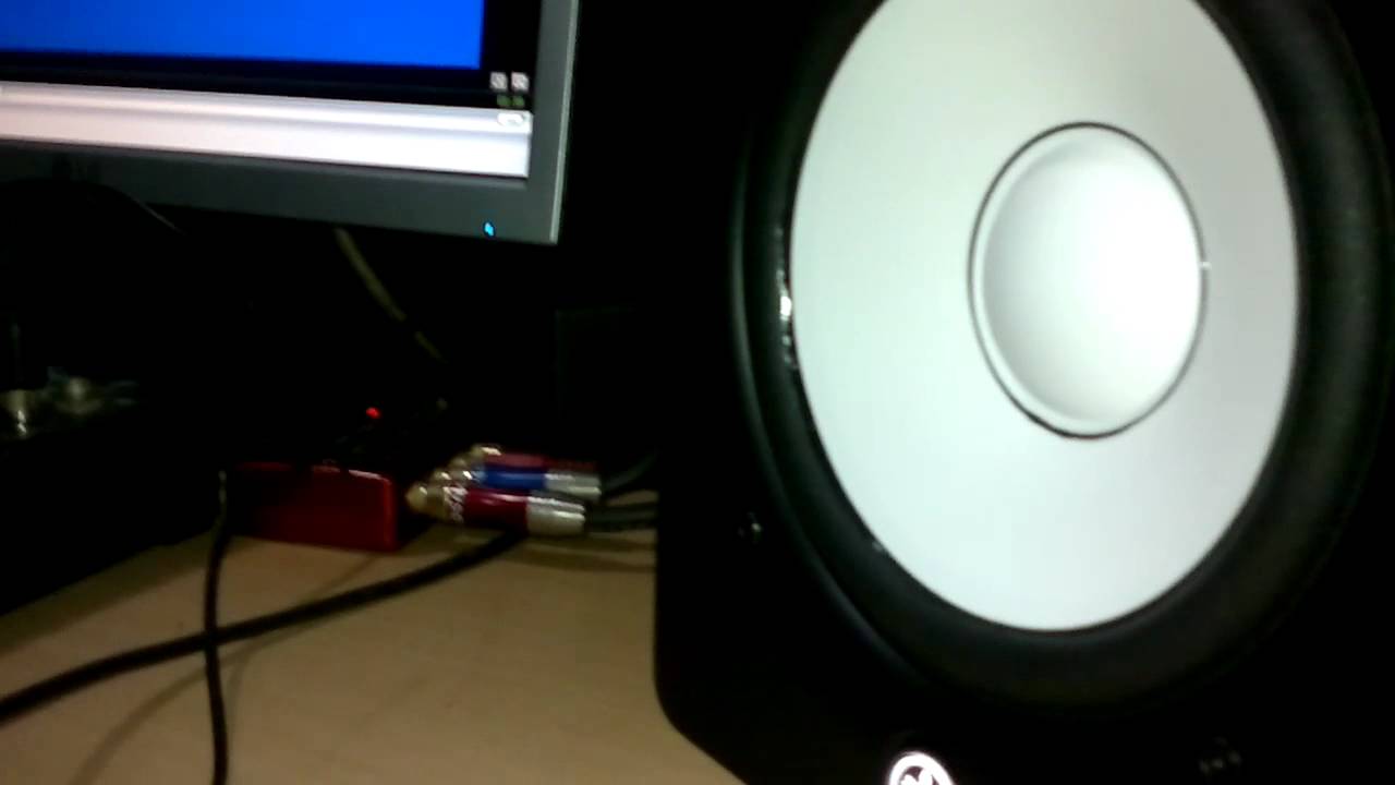 Home Studio Set up (Yamaha Studio Monitor HS 50M Test) - YouTube