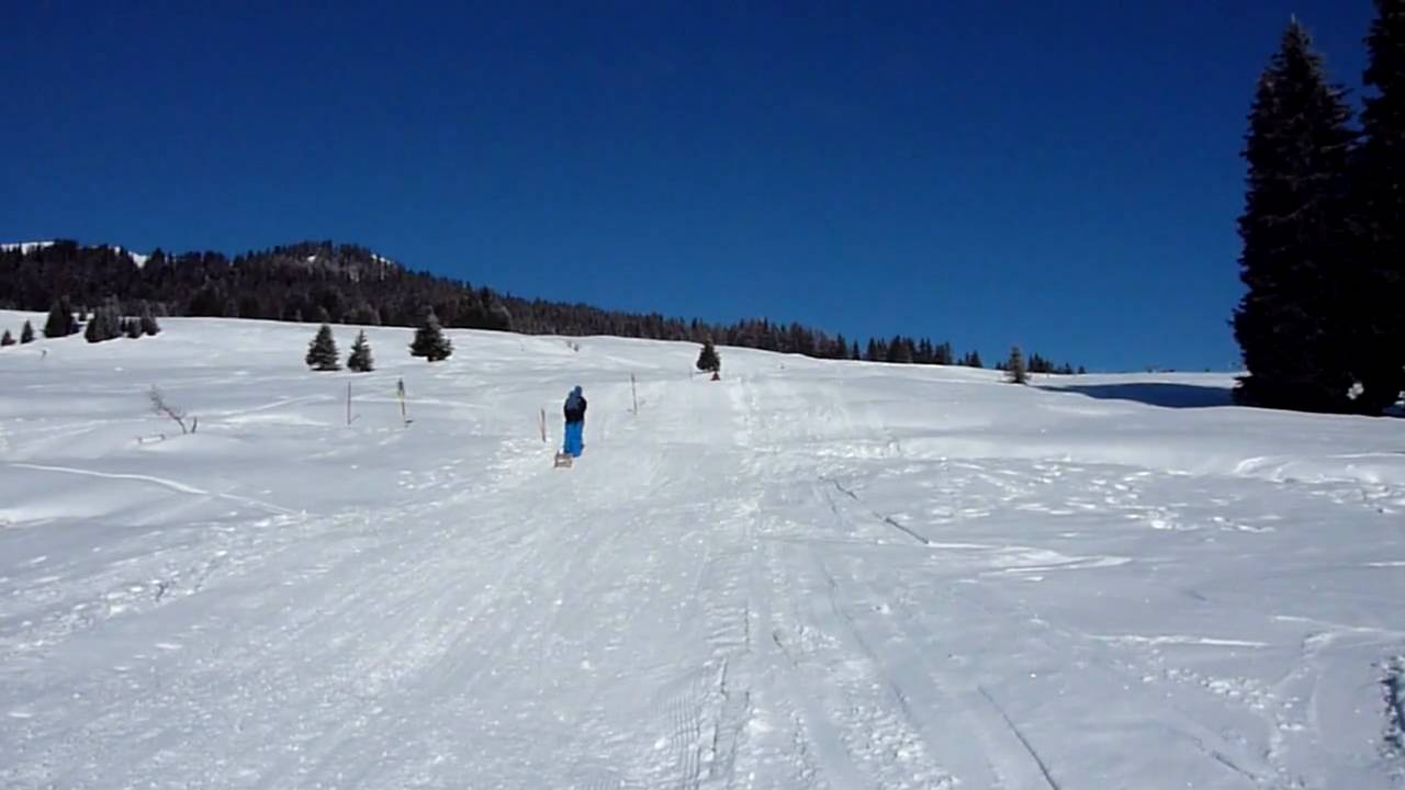 Schlitteln Rodeln Flims Laax 2010 Part 1 YouTube